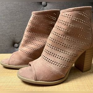 Womens heels